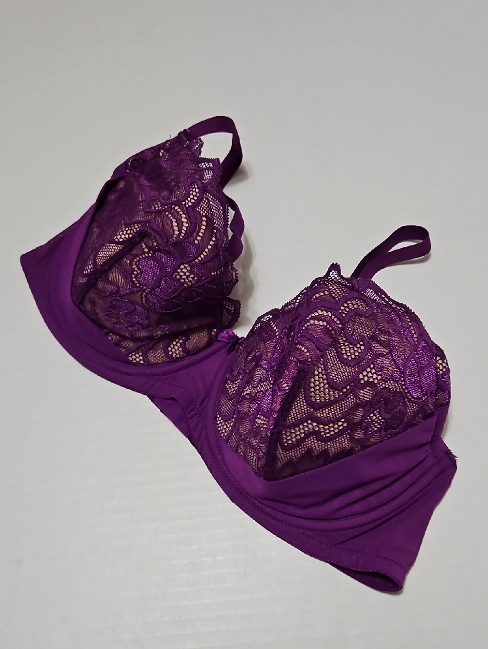 Frederick's of Hollywood Purple Lace Underwire Padded Bra Size 36D